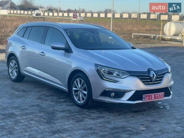 Рено Меган, объемом двигателя 1.46 л и пробегом 251 тыс. км за 12750 $, фото 1 на Automoto.ua