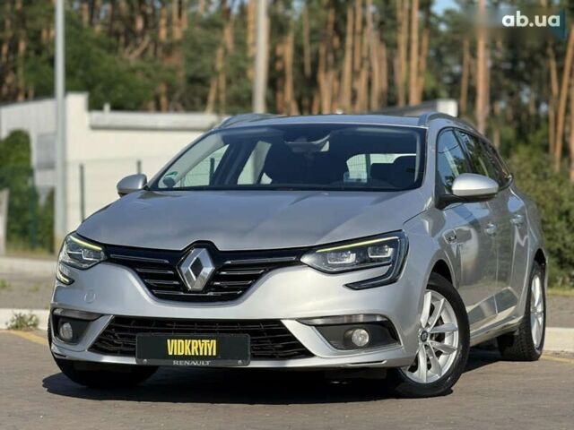 Рено Меган, объемом двигателя 1.5 л и пробегом 219 тыс. км за 12650 $, фото 1 на Automoto.ua