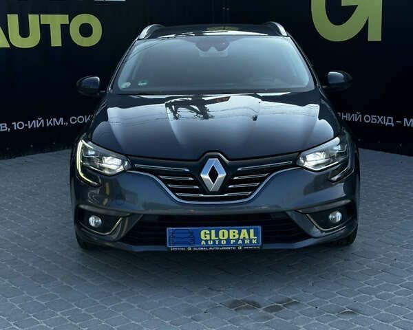 Рено Меган, объемом двигателя 1.5 л и пробегом 234 тыс. км за 13500 $, фото 1 на Automoto.ua