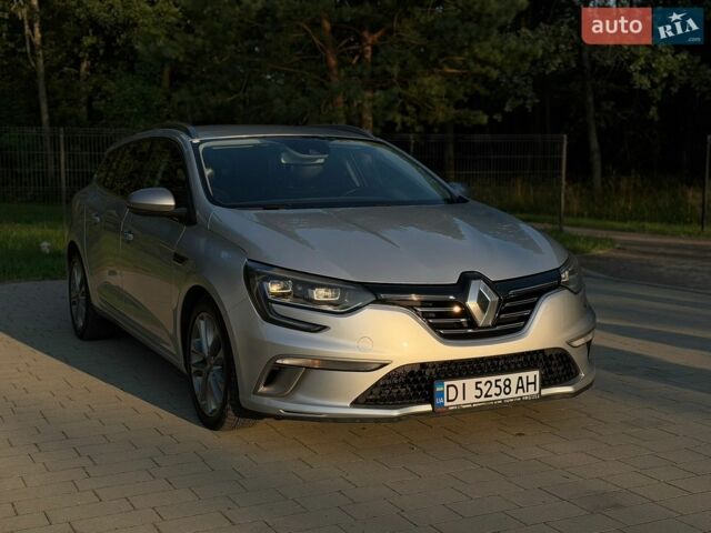 Рено Меган, объемом двигателя 1.6 л и пробегом 278 тыс. км за 12800 $, фото 1 на Automoto.ua