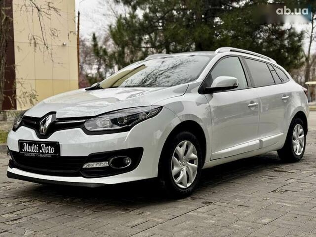 Рено Меган, объемом двигателя 1.5 л и пробегом 130 тыс. км за 10500 $, фото 1 на Automoto.ua