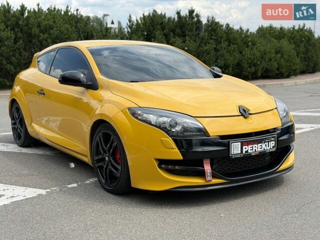Жовтий Рено Меган, об'ємом двигуна 2 л та пробігом 171 тис. км за 11300 $, фото 1 на Automoto.ua