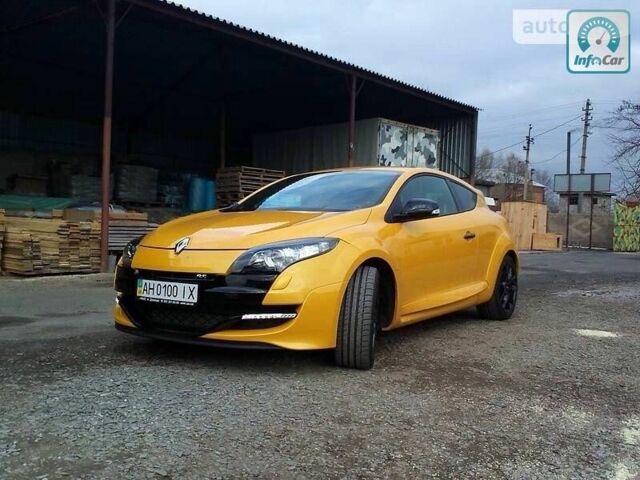 Жовтий Рено Меган, об'ємом двигуна 2 л та пробігом 6 тис. км за 18000 $, фото 1 на Automoto.ua