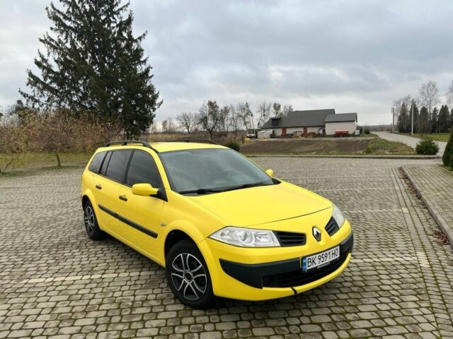 Жовтий Рено Меган, об'ємом двигуна 1.6 л та пробігом 185 тис. км за 4200 $, фото 1 на Automoto.ua