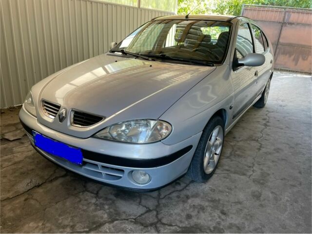 Серый Рено Меган, объемом двигателя 1.9 л и пробегом 206 тыс. км за 2849 $, фото 1 на Automoto.ua