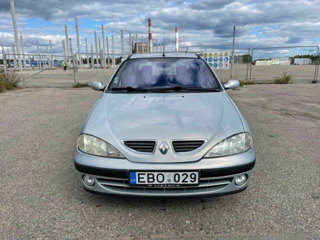 Серый Рено Меган, объемом двигателя 1.9 л и пробегом 182 тыс. км за 884 $, фото 1 на Automoto.ua