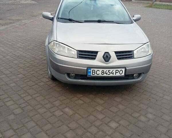 Серый Рено Меган, объемом двигателя 1.9 л и пробегом 199 тыс. км за 3000 $, фото 1 на Automoto.ua