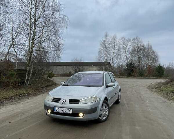 Серый Рено Меган, объемом двигателя 1.87 л и пробегом 363 тыс. км за 2900 $, фото 1 на Automoto.ua
