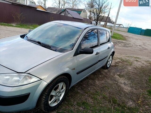 Сірий Рено Меган, об'ємом двигуна 1.4 л та пробігом 270 тис. км за 3300 $, фото 1 на Automoto.ua