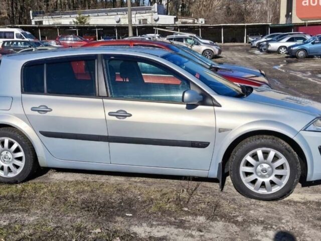 Сірий Рено Меган, об'ємом двигуна 1.9 л та пробігом 385 тис. км за 3500 $, фото 1 на Automoto.ua