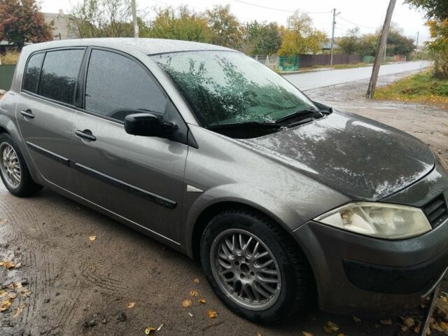 Сірий Рено Меган, об'ємом двигуна 1.6 л та пробігом 240 тис. км за 3103 $, фото 1 на Automoto.ua