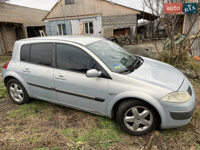 Серый Рено Меган, объемом двигателя 1.9 л и пробегом 310 тыс. км за 3500 $, фото 1 на Automoto.ua