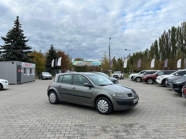 Рено Меган 2003 в Кривом Роге на Automoto.ua Серый Рено Меган, объемом двигателя 1.6 л и пробегом 240 тыс. км за 3300 $, фото 1 на Automoto.ua