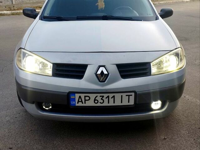 Сірий Рено Меган, об'ємом двигуна 1.6 л та пробігом 326 тис. км за 4300 $, фото 1 на Automoto.ua