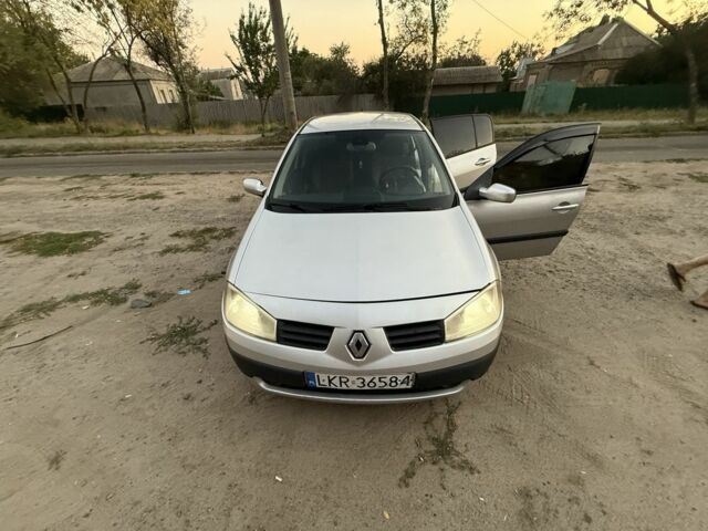 Серый Рено Меган, объемом двигателя 1.9 л и пробегом 555 тыс. км за 2400 $, фото 1 на Automoto.ua