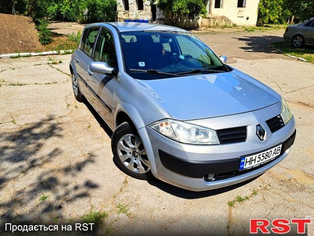 Серый Рено Меган, объемом двигателя 1.6 л и пробегом 145 тыс. км за 4500 $, фото 1 на Automoto.ua