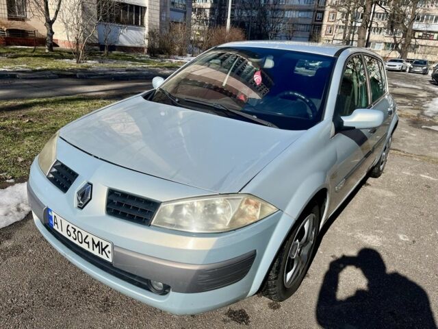 Сірий Рено Меган, об'ємом двигуна 1.5 л та пробігом 240 тис. км за 3950 $, фото 1 на Automoto.ua