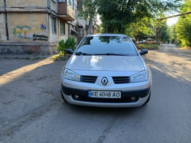 Сірий Рено Меган, об'ємом двигуна 1.4 л та пробігом 135 тис. км за 4600 $, фото 1 на Automoto.ua