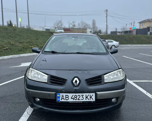 Серый Рено Меган, объемом двигателя 1.46 л и пробегом 327 тыс. км за 3700 $, фото 1 на Automoto.ua