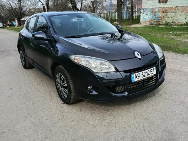 Серый Рено Меган, объемом двигателя 1.5 л и пробегом 339 тыс. км за 4800 $, фото 1 на Automoto.ua