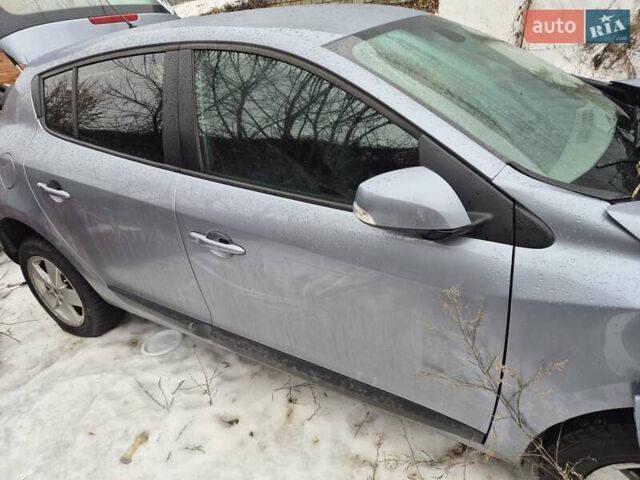 Сірий Рено Меган, об'ємом двигуна 1.5 л та пробігом 284 тис. км за 3500 $, фото 1 на Automoto.ua
