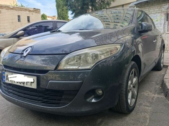 Серый Рено Меган, объемом двигателя 2 л и пробегом 210 тыс. км за 5000 $, фото 1 на Automoto.ua
