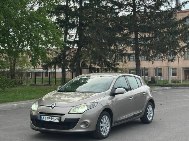 Сірий Рено Меган, об'ємом двигуна 1.46 л та пробігом 340 тис. км за 5300 $, фото 1 на Automoto.ua