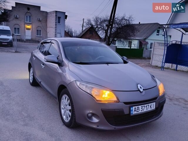 Сірий Рено Меган, об'ємом двигуна 1.46 л та пробігом 308 тис. км за 5900 $, фото 1 на Automoto.ua