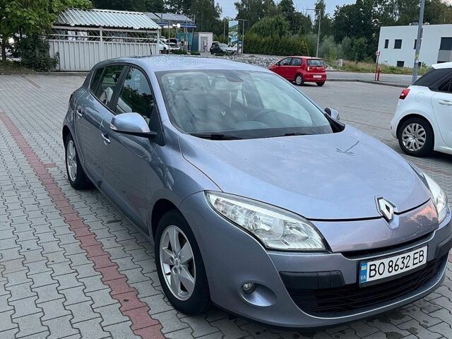 Сірий Рено Меган, об'ємом двигуна 1.6 л та пробігом 170 тис. км за 7000 $, фото 1 на Automoto.ua