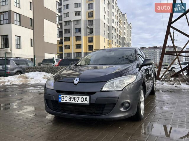 Сірий Рено Меган, об'ємом двигуна 1.5 л та пробігом 292 тис. км за 6500 $, фото 1 на Automoto.ua