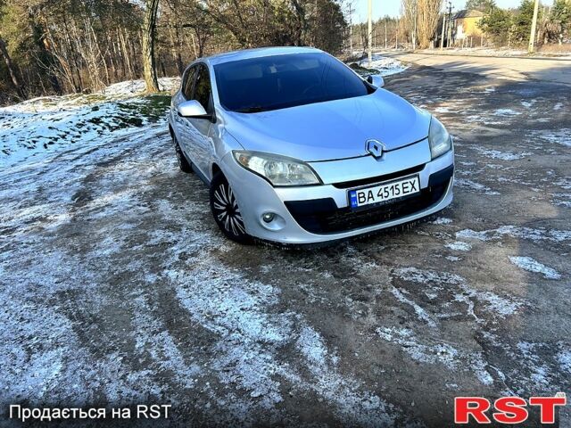 Сірий Рено Меган, об'ємом двигуна 1.5 л та пробігом 0 тис. км за 6000 $, фото 1 на Automoto.ua