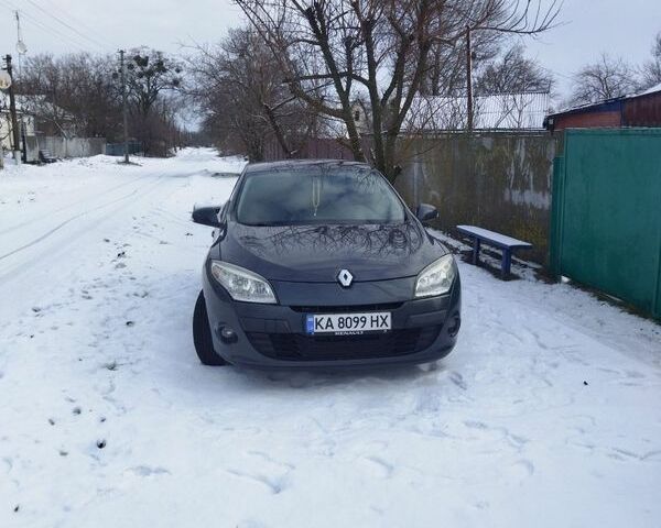 Серый Рено Меган, объемом двигателя 1.6 л и пробегом 171 тыс. км за 6900 $, фото 1 на Automoto.ua