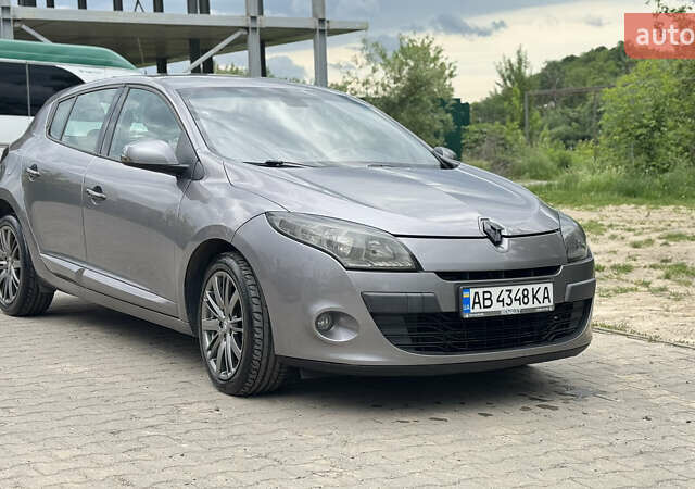 Серый Рено Меган, объемом двигателя 1.5 л и пробегом 242 тыс. км за 6950 $, фото 1 на Automoto.ua