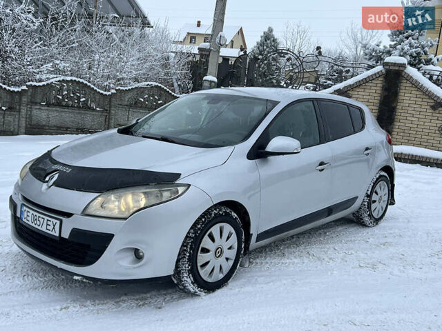 Серый Рено Меган, объемом двигателя 1.5 л и пробегом 322 тыс. км за 4750 $, фото 1 на Automoto.ua