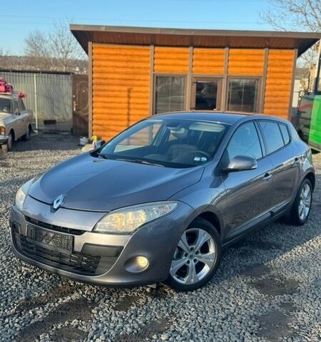 Сірий Рено Меган, об'ємом двигуна 1.4 л та пробігом 250 тис. км за 6100 $, фото 1 на Automoto.ua