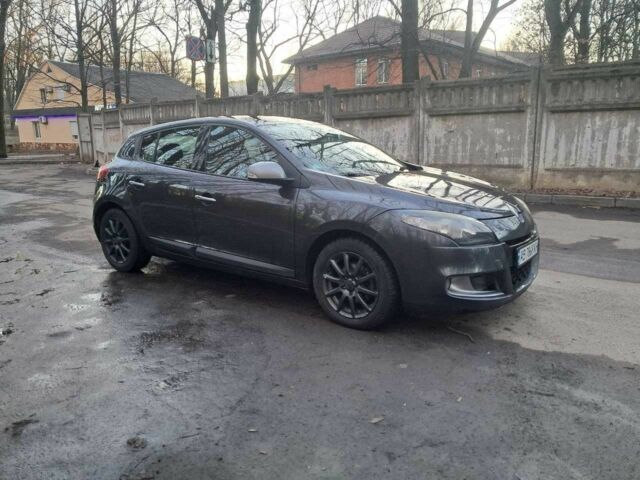 Серый Рено Меган, объемом двигателя 1.5 л и пробегом 206 тыс. км за 6900 $, фото 1 на Automoto.ua