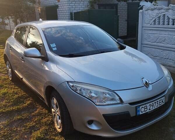 Сірий Рено Меган, об'ємом двигуна 1.46 л та пробігом 276 тис. км за 5500 $, фото 1 на Automoto.ua