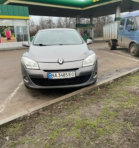 Серый Рено Меган, объемом двигателя 1.5 л и пробегом 285 тыс. км за 6100 $, фото 1 на Automoto.ua