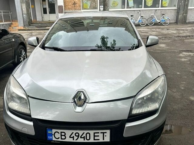Сірий Рено Меган, об'ємом двигуна 1.46 л та пробігом 230 тис. км за 5200 $, фото 1 на Automoto.ua