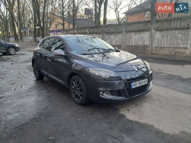 Серый Рено Меган, объемом двигателя 1.46 л и пробегом 206 тыс. км за 6600 $, фото 1 на Automoto.ua