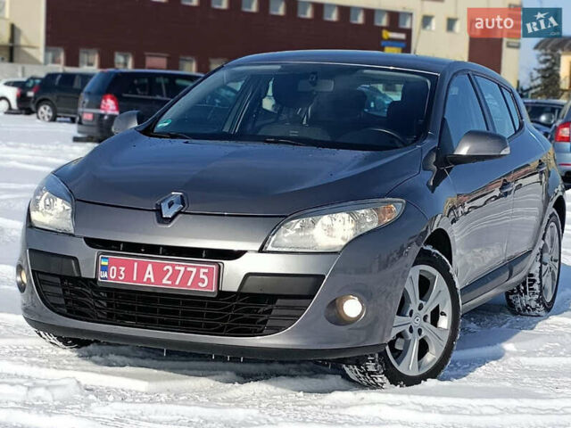 Серый Рено Меган, объемом двигателя 1.6 л и пробегом 169 тыс. км за 6750 $, фото 1 на Automoto.ua