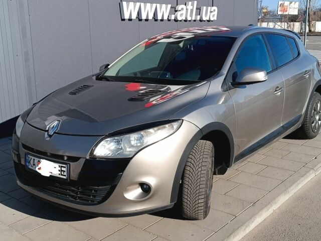 Сірий Рено Меган, об'ємом двигуна 1.5 л та пробігом 230 тис. км за 5500 $, фото 1 на Automoto.ua