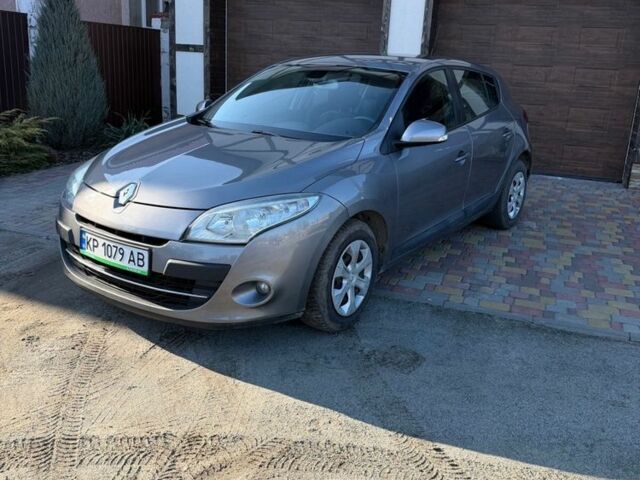 Сірий Рено Меган, об'ємом двигуна 1.5 л та пробігом 225 тис. км за 5200 $, фото 1 на Automoto.ua