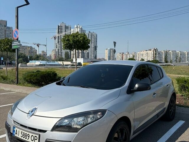 Сірий Рено Меган, об'ємом двигуна 1.5 л та пробігом 293 тис. км за 6300 $, фото 1 на Automoto.ua