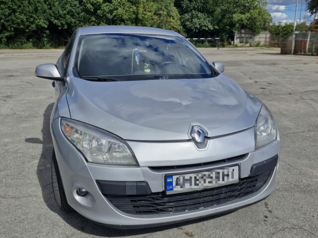 Сірий Рено Меган, об'ємом двигуна 0 л та пробігом 265 тис. км за 5543 $, фото 1 на Automoto.ua