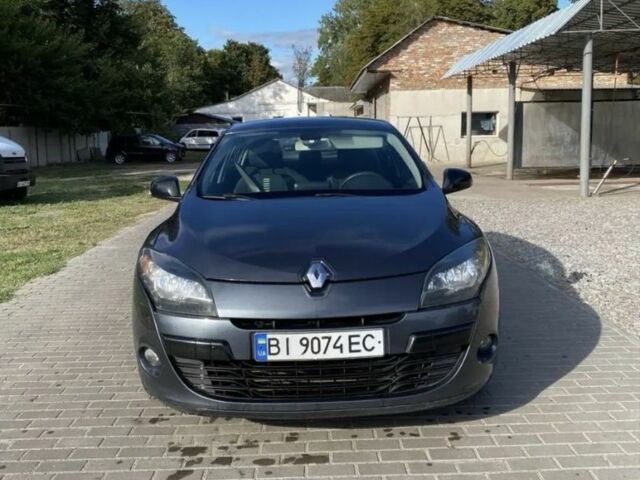 Сірий Рено Меган, об'ємом двигуна 1.5 л та пробігом 290 тис. км за 6700 $, фото 1 на Automoto.ua