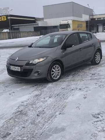 Сірий Рено Меган, об'ємом двигуна 1.5 л та пробігом 247 тис. км за 7450 $, фото 1 на Automoto.ua