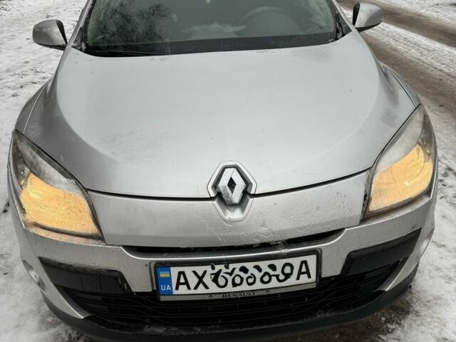 Серый Рено Меган, объемом двигателя 1.5 л и пробегом 286 тыс. км за 5000 $, фото 1 на Automoto.ua