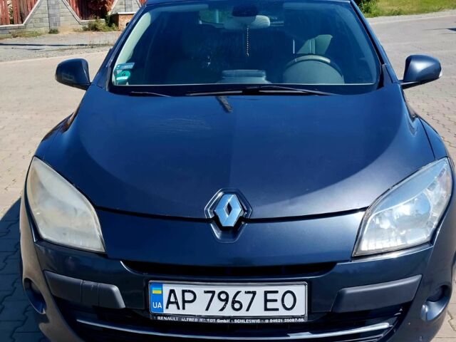 Сірий Рено Меган, об'ємом двигуна 1.9 л та пробігом 320 тис. км за 6300 $, фото 1 на Automoto.ua