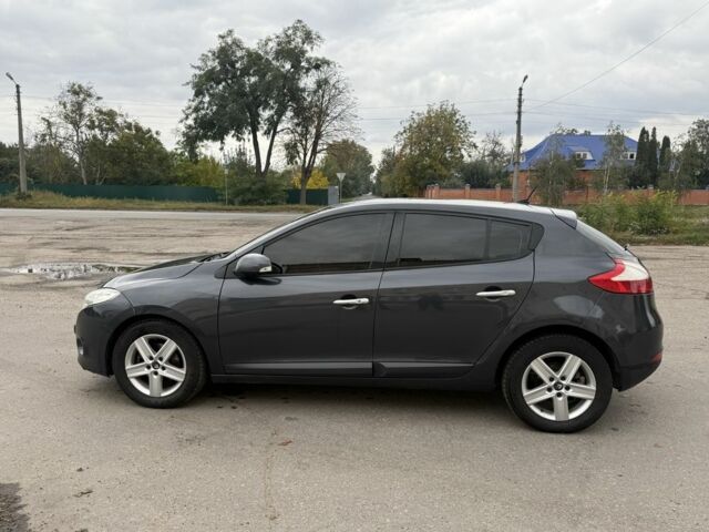 Сірий Рено Меган, об'ємом двигуна 1.5 л та пробігом 287 тис. км за 6800 $, фото 1 на Automoto.ua